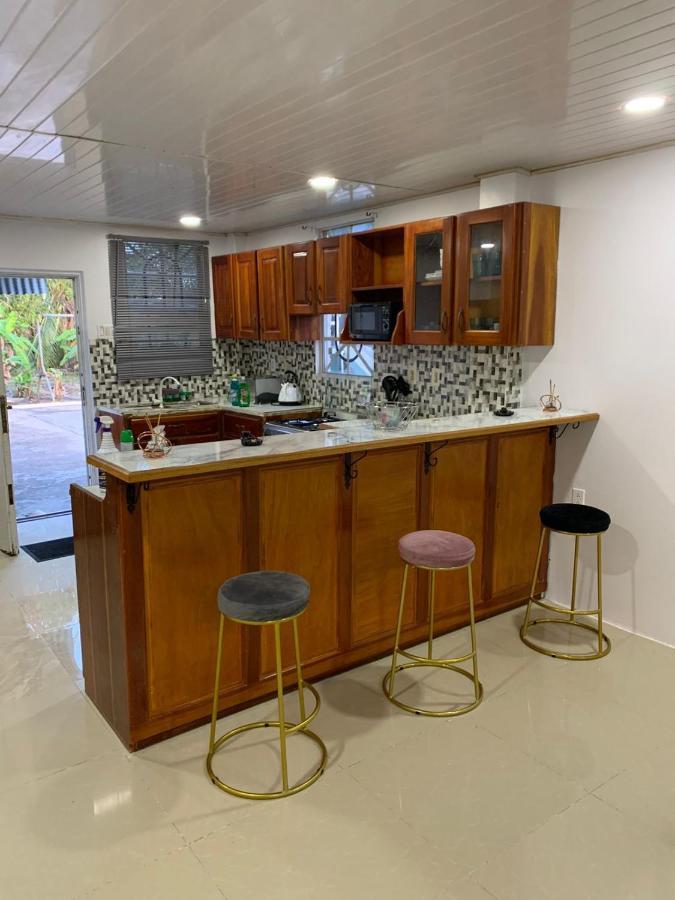 Charming 1-Bed House In Georgetown Villa Bagian luar foto